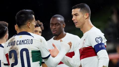 CRISTIANO RONALDO on muuttanut mentaliteettiaan maajoukkueessa